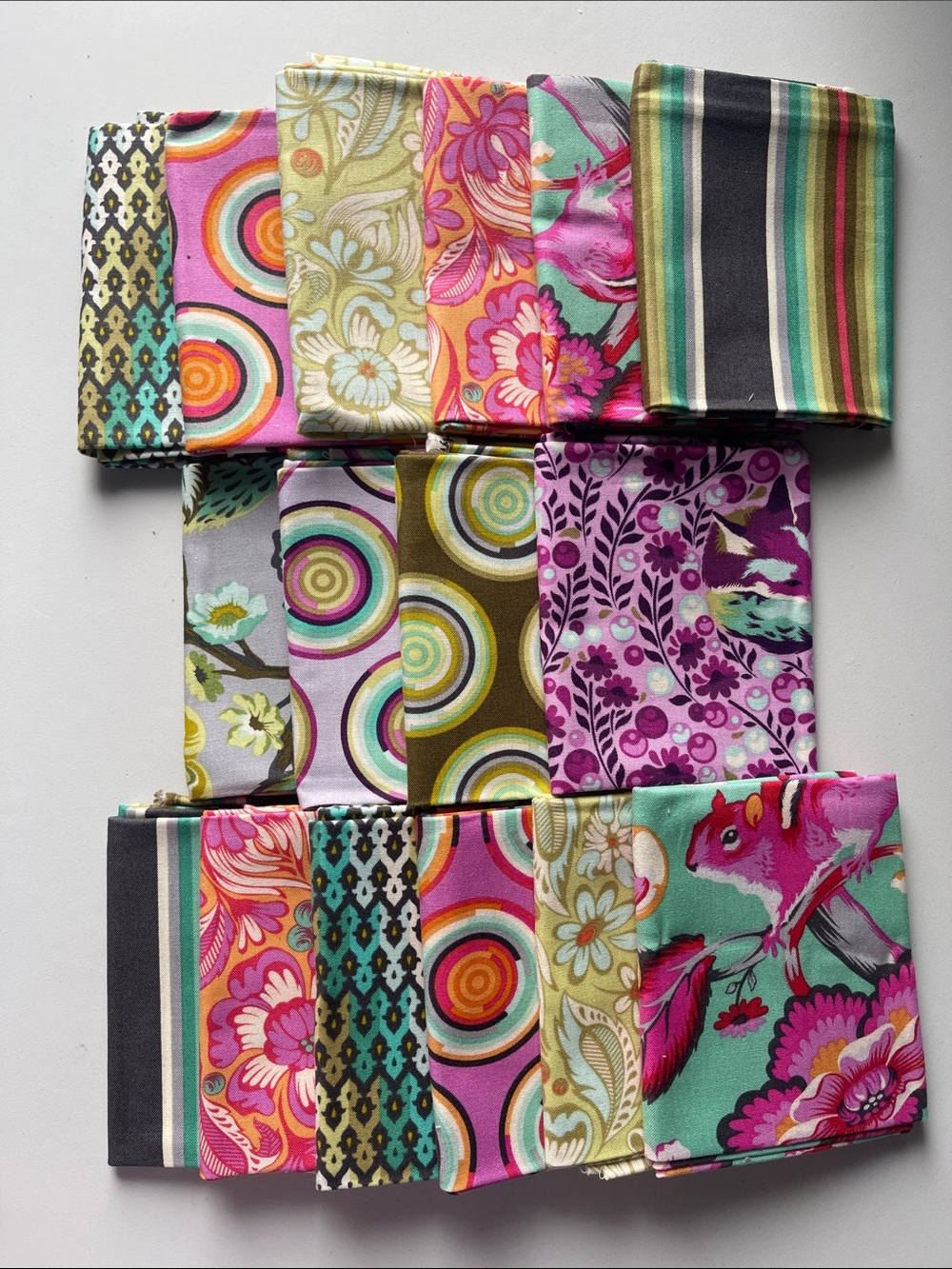 Tula Pink - Chipper Collection Cotton Fabric Bundle 16 Fat Quarters 18x22